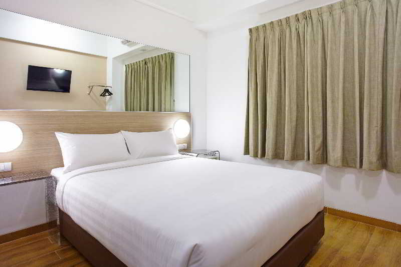 Monoloog Hotel Bekasi Exterior foto